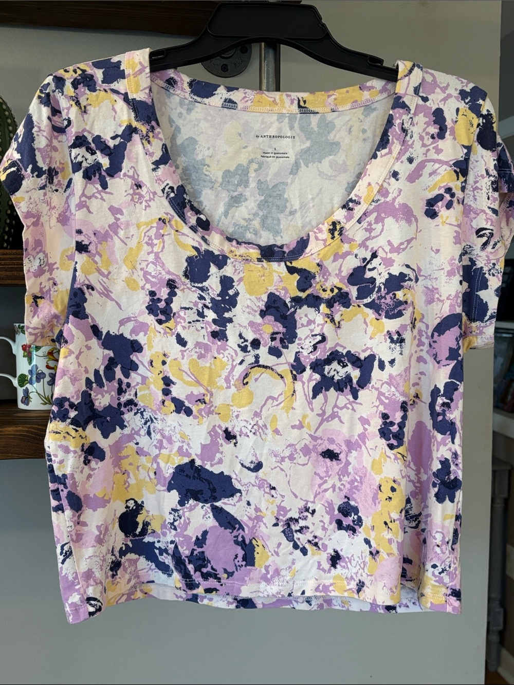 Anthropologie Abstract Floral Print Scoop Neck T Shirt Top Size Small